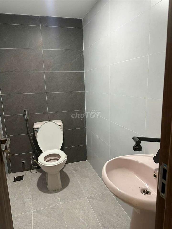 Mặt bằng HXH đỗ cửa cho thuê KD tự do Mai Xuân Thưởng BT. 