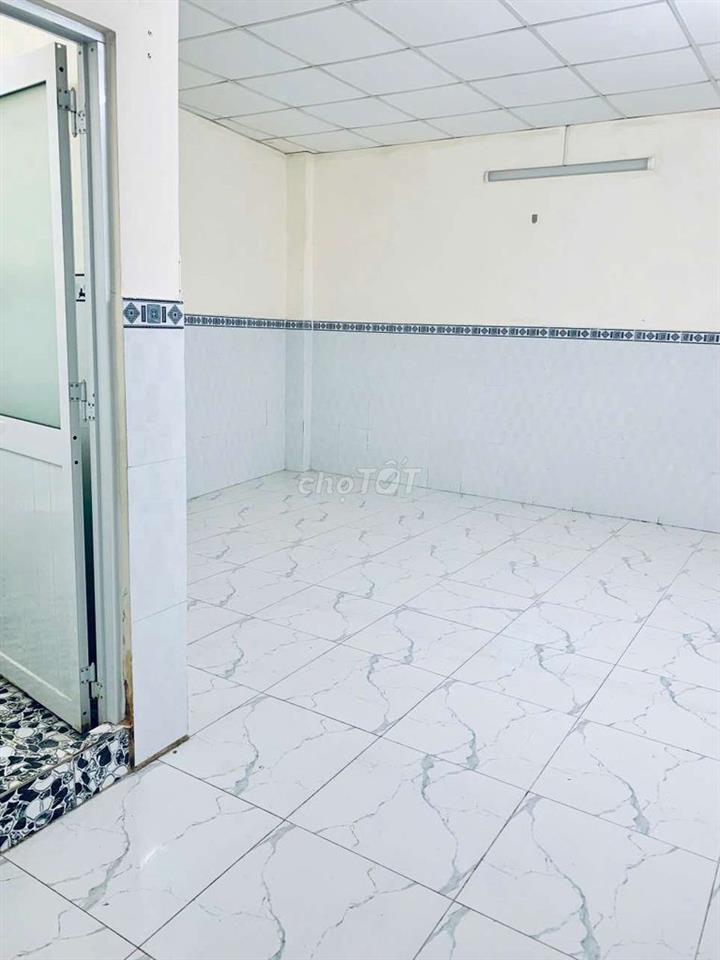 Nguyên căn cho thuê 1t 1l 2pn 2w Phạm Văn Đồng Gò Vấp. 