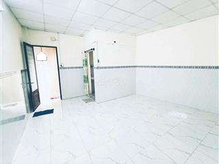Nguyên căn cho thuê 1t 1l 2pn 2w Phạm Văn Đồng Gò Vấp. 