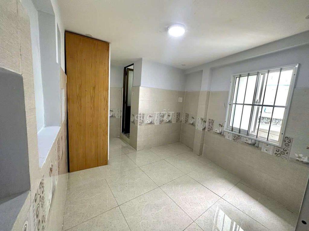 Nguyên căn cho thuê 2pn 3w Thích Quảng Đức Phú Nhuận. 