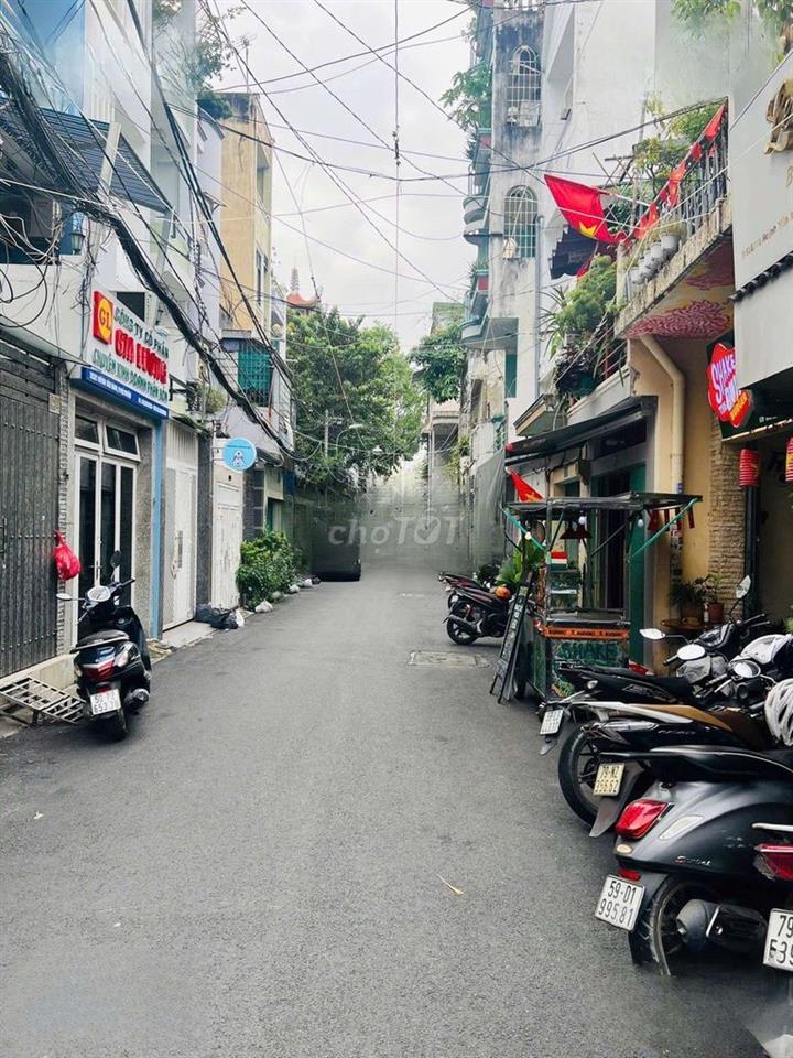 Nguyên căn XHX cho thuê KD tự do Huỳnh Văn Bánh Phú Nhuận. 