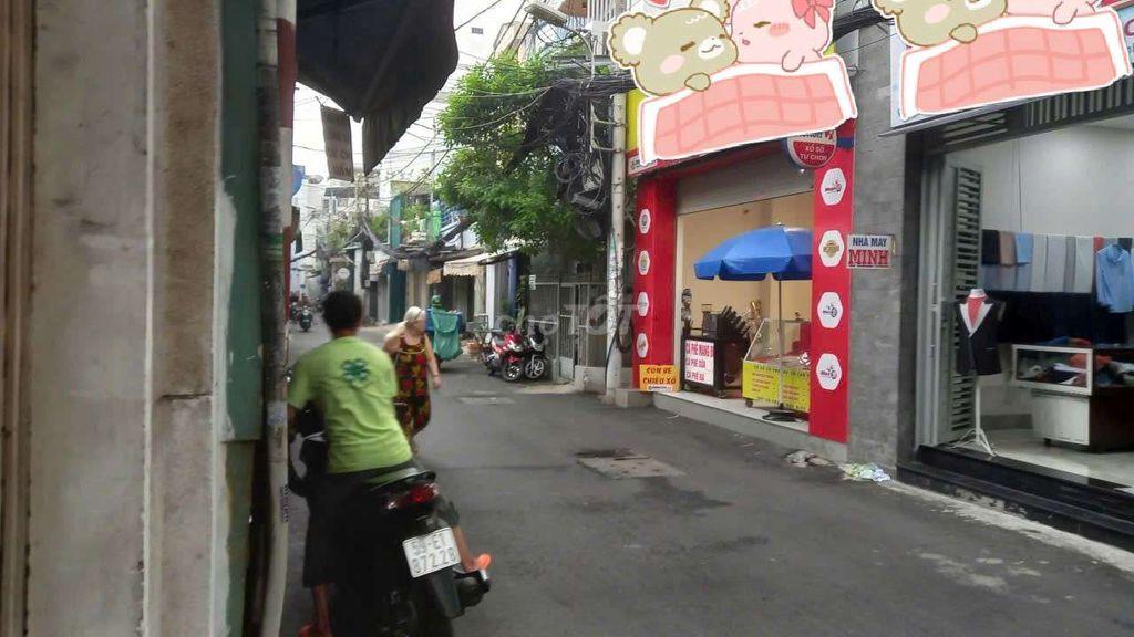 Mặt bằng mật tiền đường Trần Khắc Chân KD tự do.