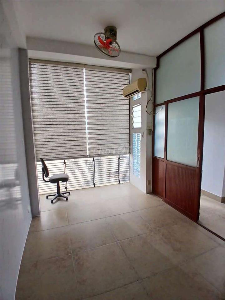 Nguyên căn cho thuê full nội thất Nguyễn Thị Minh Khai Q1. 