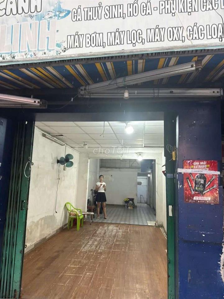 Mặt tiền cho thuê KD tự do ngay Chợ Phan Văn Trị Bình Thạnh.