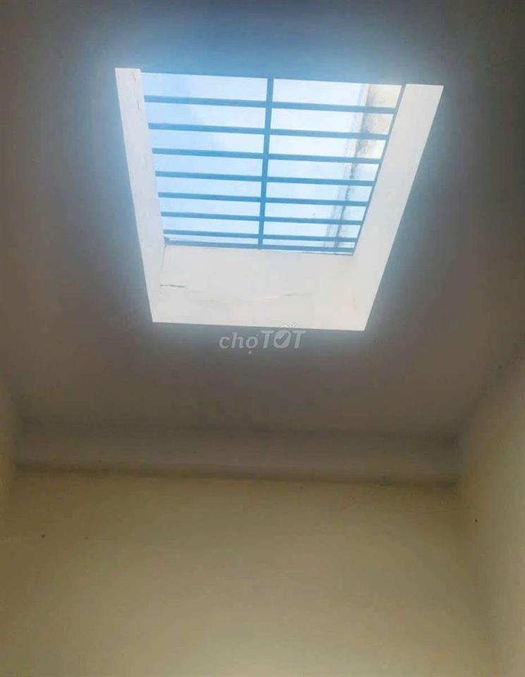 Nguyên căn hẻm 2 xe hơi cho thuê KD tự do Tô Ngọc Vân Q12. 