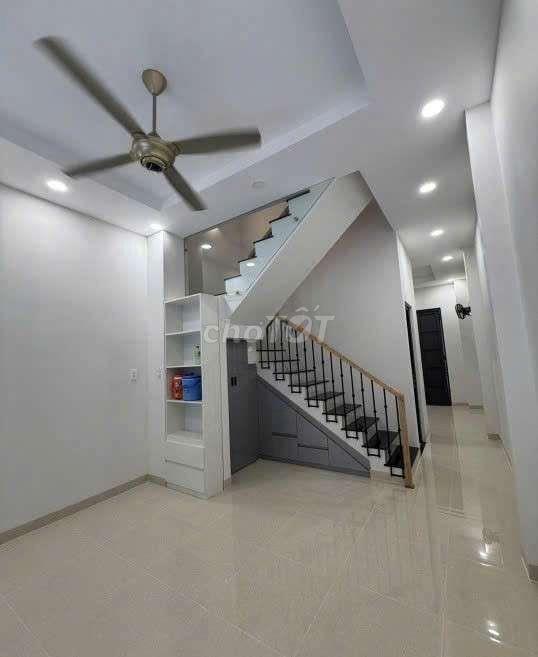 Nguyên căn HXH cho thuê KD tự do Nơ Trang Long Bình Thạnh.