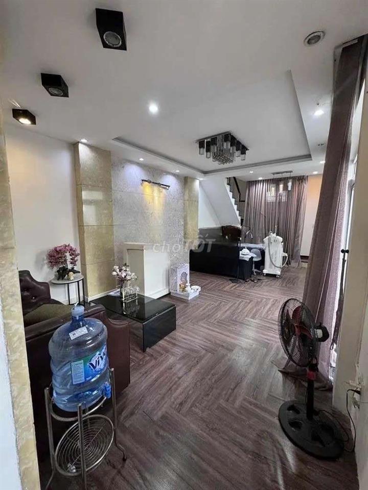 Mặt bằng HXH cho thuê KD tự do Lê Văn Sỹ Tân Bình. 
