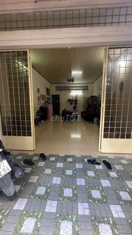 Mặt bằng cho thuê mặt tiền đường KD tự do Trần Khắc Chân Phú Nhuận.