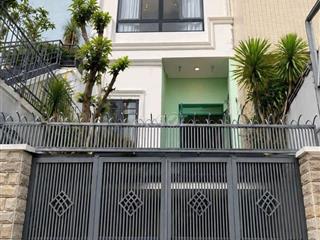 Mặt tiền Trần Hữu Trang KD tự do Phú Nhuận. 