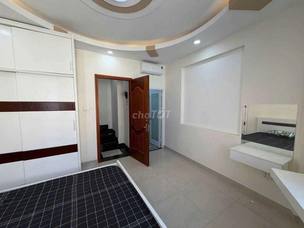 Nguyên căn HXH, 4pn, 5w, KD tự do Đoàn Thị Điểm Phú Nhuận. 