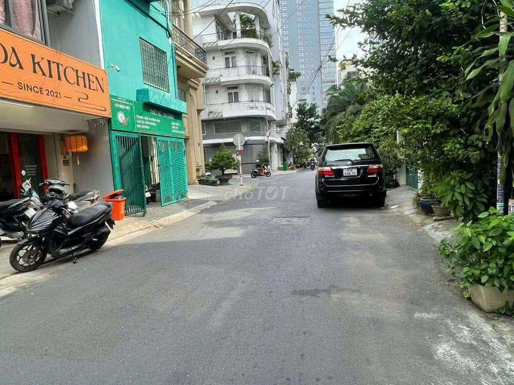 Nguyên căn HXH, 4pn, 5w, KD tự do Đoàn Thị Điểm Phú Nhuận. 