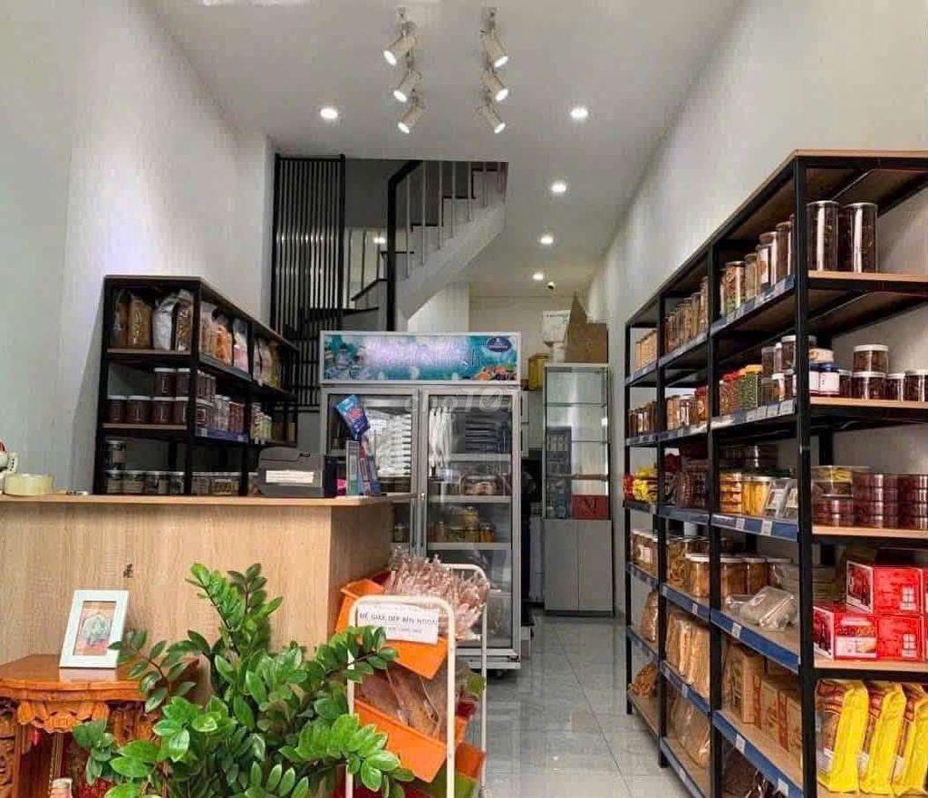 Nguyên căn cho thuê HXH Võ Văn Kiệt KD tự do. 