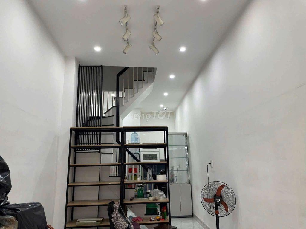 Nguyên căn cho thuê HXH Võ Văn Kiệt KD tự do. 