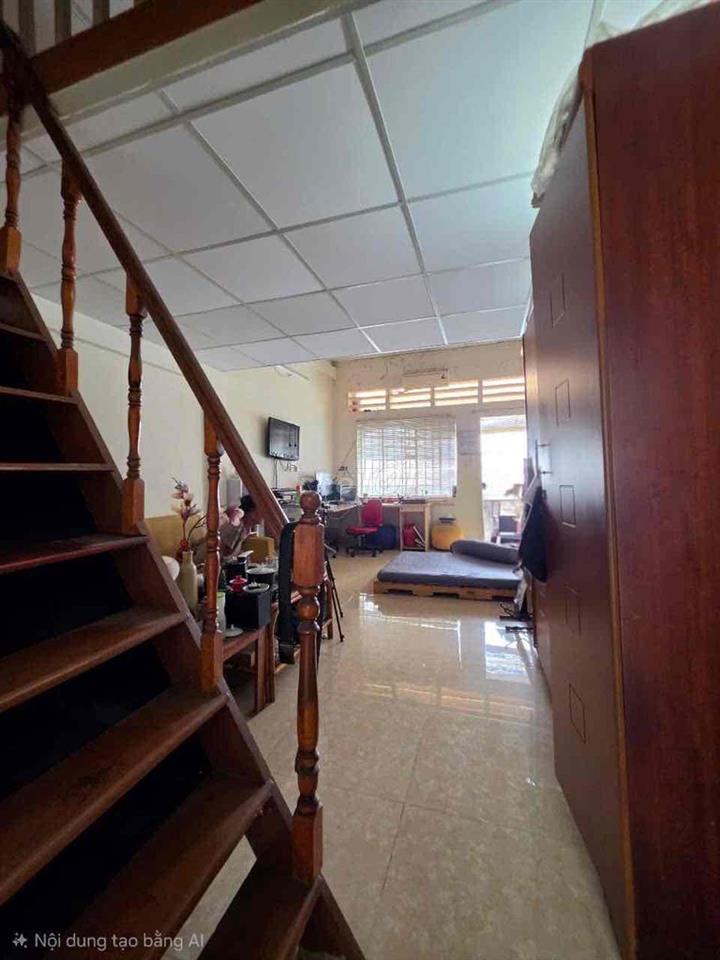 Chung Cư Cũ Rộng 70M2 Cách ĐH Văn Lang CS3 1,5Km Có 2 Mặt Ban Công