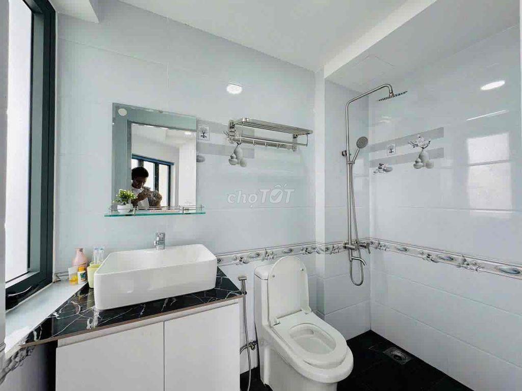 Căn Hộ View Sông Sài Gòn Full Nội thất Nằm Trong Khu Biệt Thự Bình Lợi