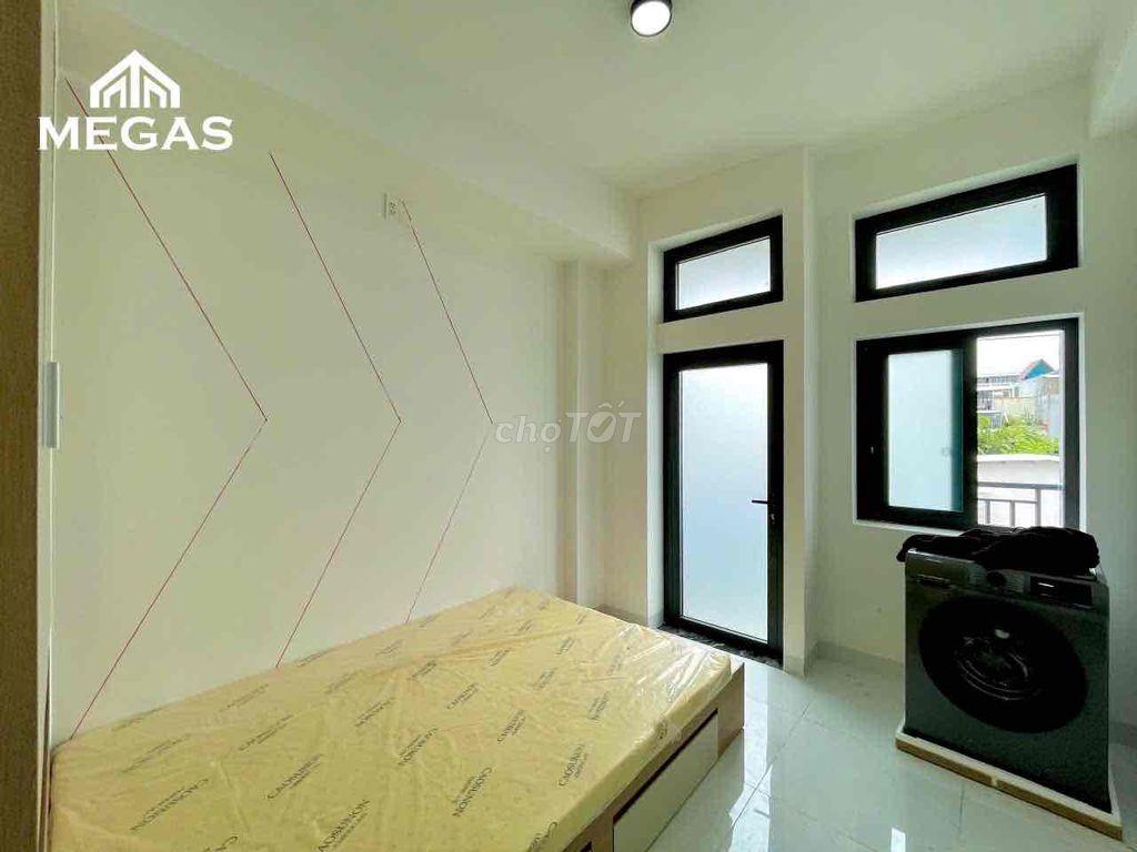 Khai Trương Căn Hộ 2 Phòng Ngủ Ban Công Nằm Dương Quảng Hàm