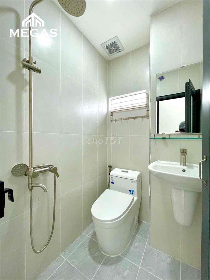 Khai Trương Căn Hộ 2 Phòng Ngủ Ban Công Nằm Dương Quảng Hàm