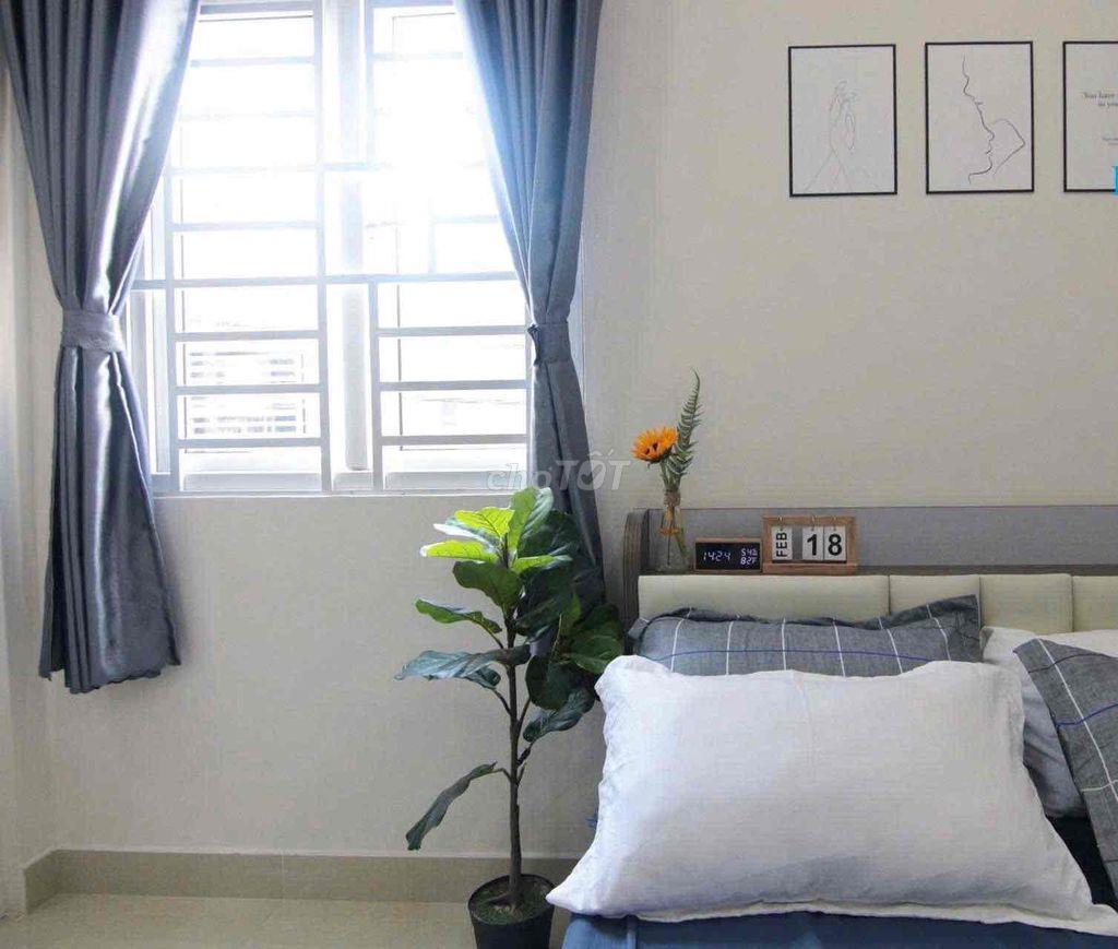 Căn Studio cửa sổ trời sáng Ngay Phan Xích Long