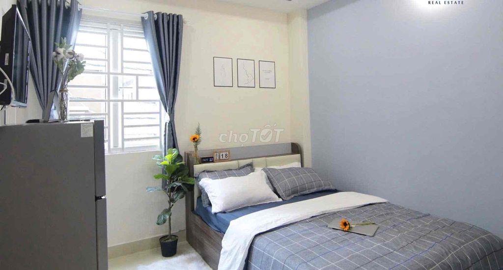 Căn Studio cửa sổ trời sáng Ngay Phan Xích Long