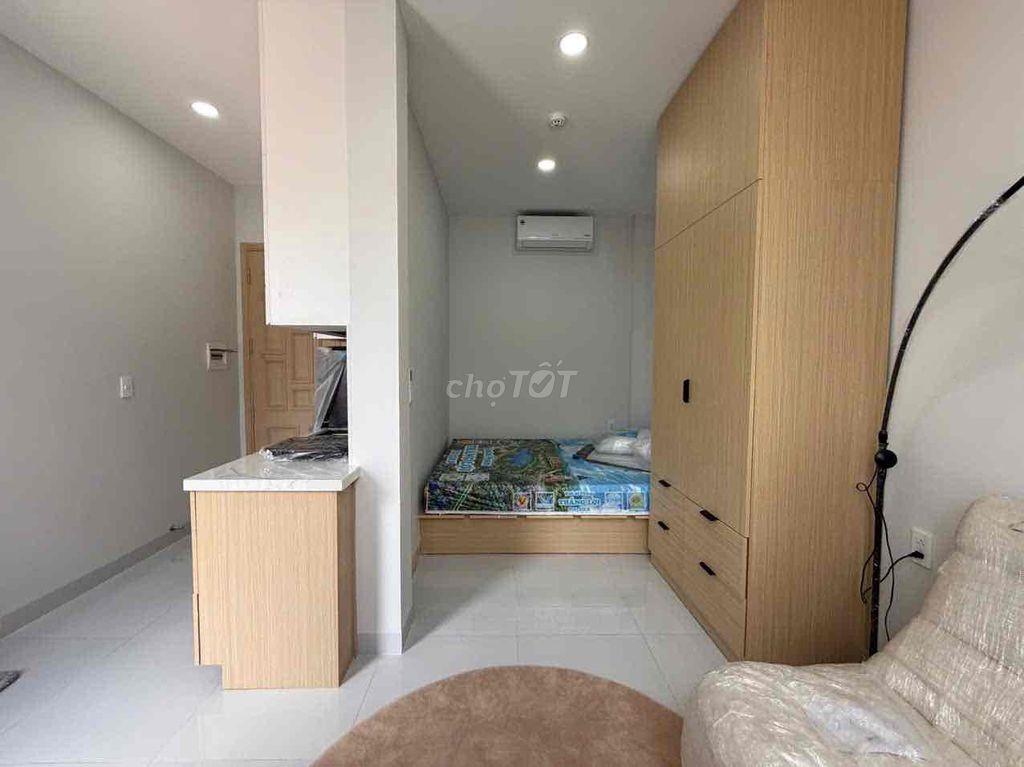 Căn hộ tách bếp ban công vừa khai trương