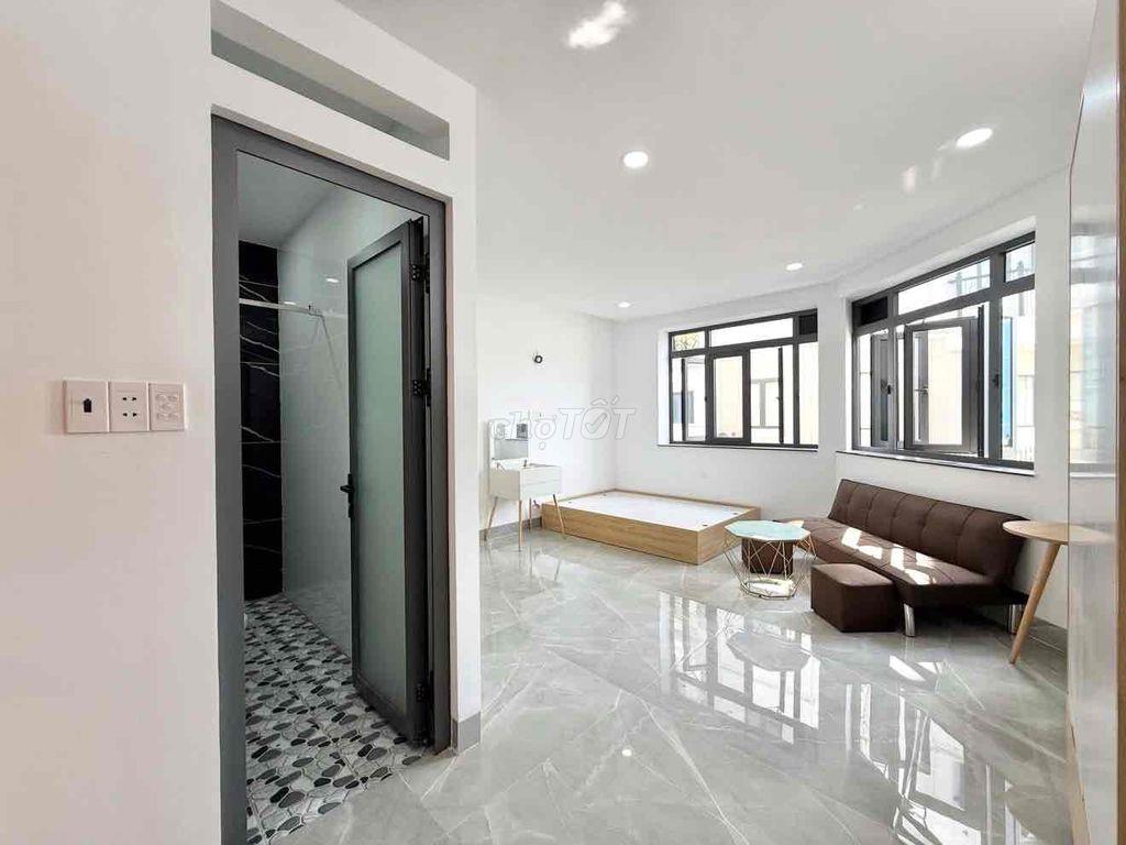 CĂN HỘ STUDIO RỘNG NHIỀU CỬA SỔ NGAY IUH