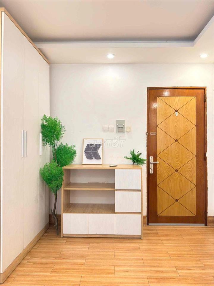 PHÒNG STUDIO RỘNG VÀ THOÁNG GẦN Q1