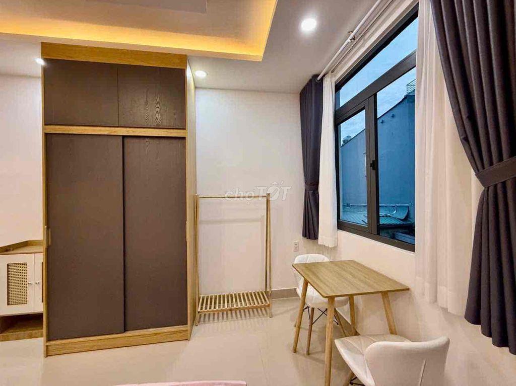 STUDIO BAN CÔNG GIÁP Q1,Q3 - 5 PHUT DI CHUYỂN