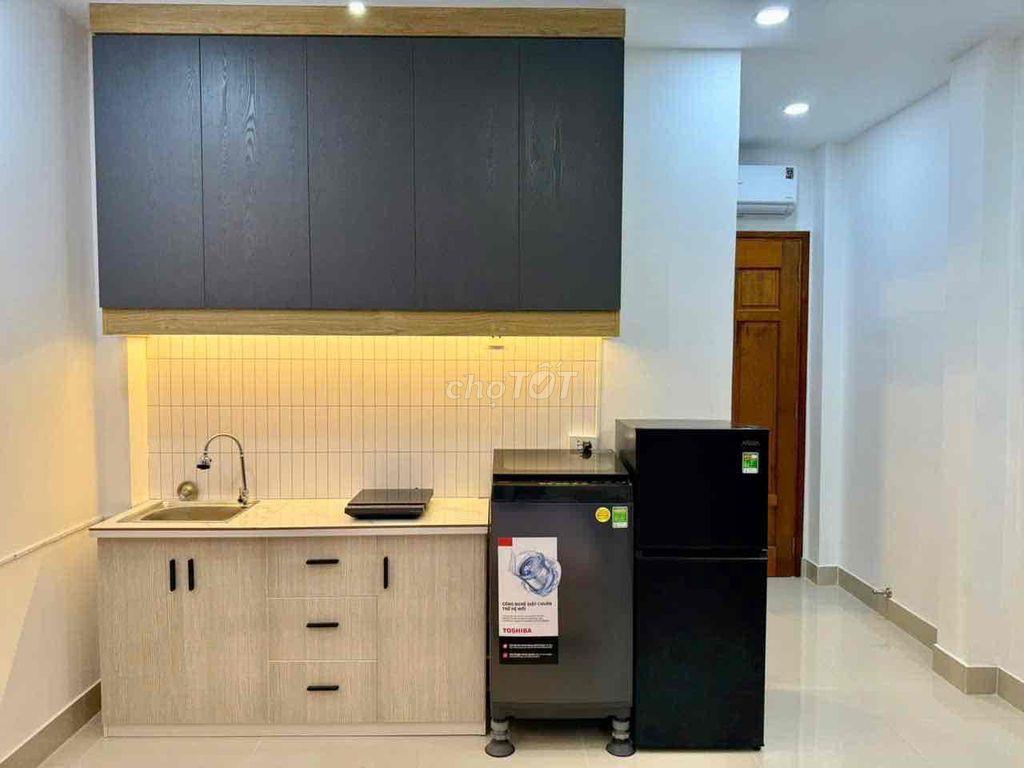 STUDIO BAN CÔNG GIÁP Q1,Q3 - 5 PHUT DI CHUYỂN