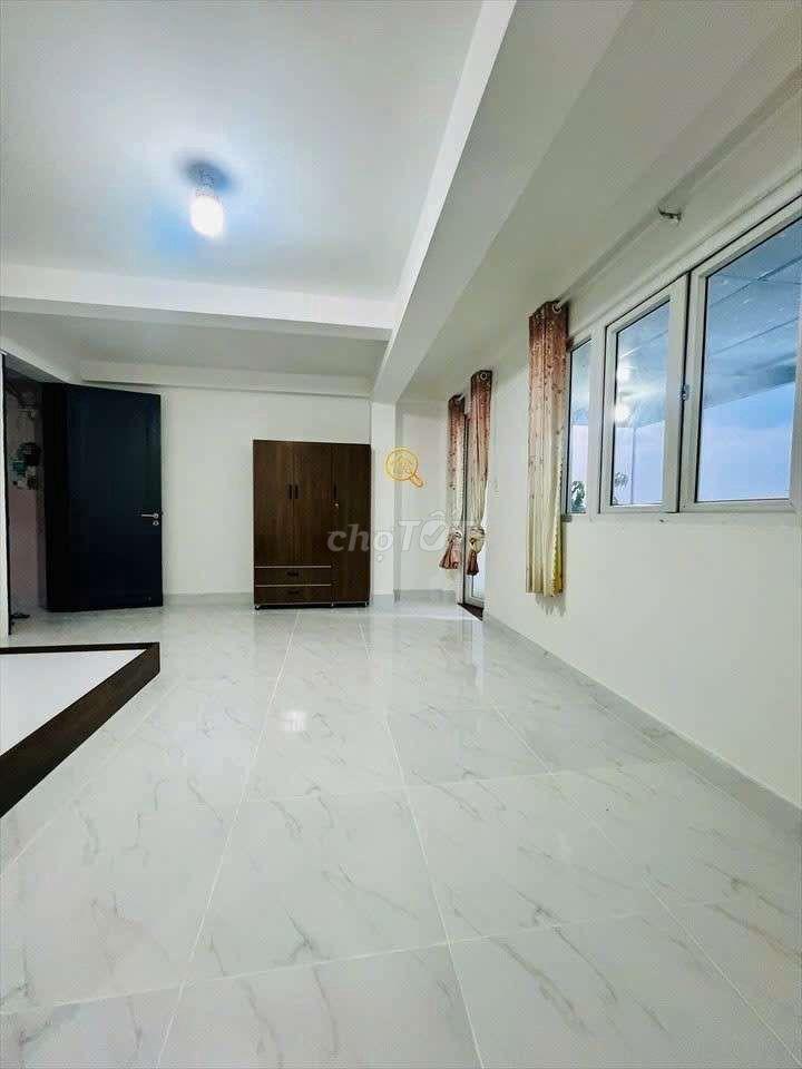 🌿☀️🏠 Studio Ban Công Siêu Rộng | Gần ĐH Văn Lang CS3 | Diện tích 45m2