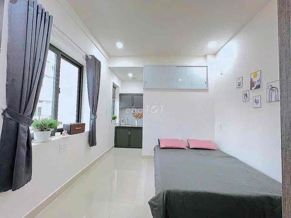 Căn Hộ Balcon Mini Tiện Đi VLU - FTU - UTH