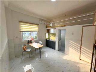 CHO THUÊ PHÒNG DUPLEX-CỬA SỔ TRỜI-FULL NỘI THẤT-KẾ UTH-UEF-HUTECH-HIU