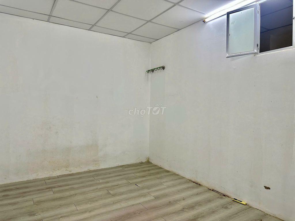 CHO THUÊ PHÒNG GẦN BẾN XE MIỀN TÂY - NVS CHUNG