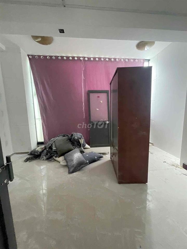 Nhà Nguyên Căn 2Pn ngay Bình Lợi