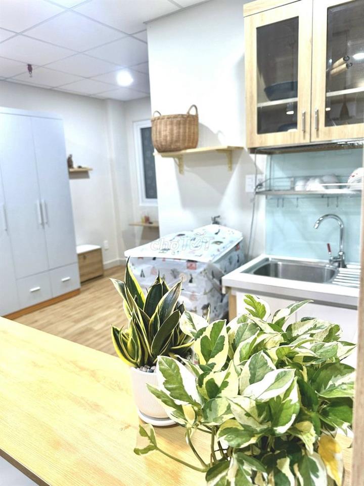Studio full nội thất ở UVK chỉ vài phút đến hutech, uef,GTVT, landmark