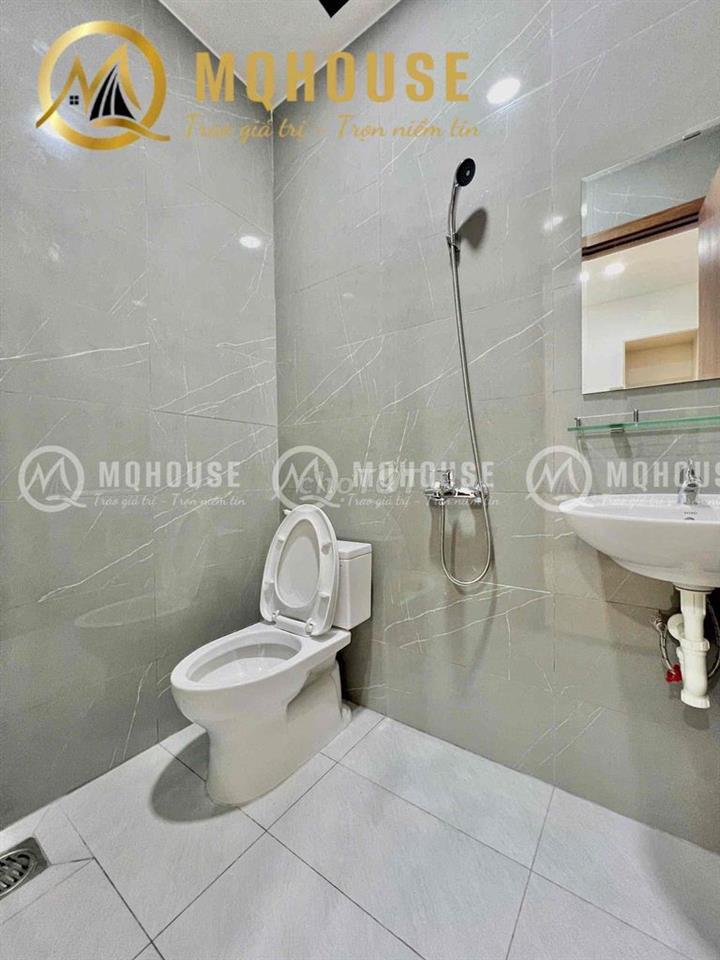 CĂN HỘ CAO CẤP FULL NỘI THẤT_SIÊU THOÁNG MÁT NGAY DƯƠNG QUẢNG HÀM