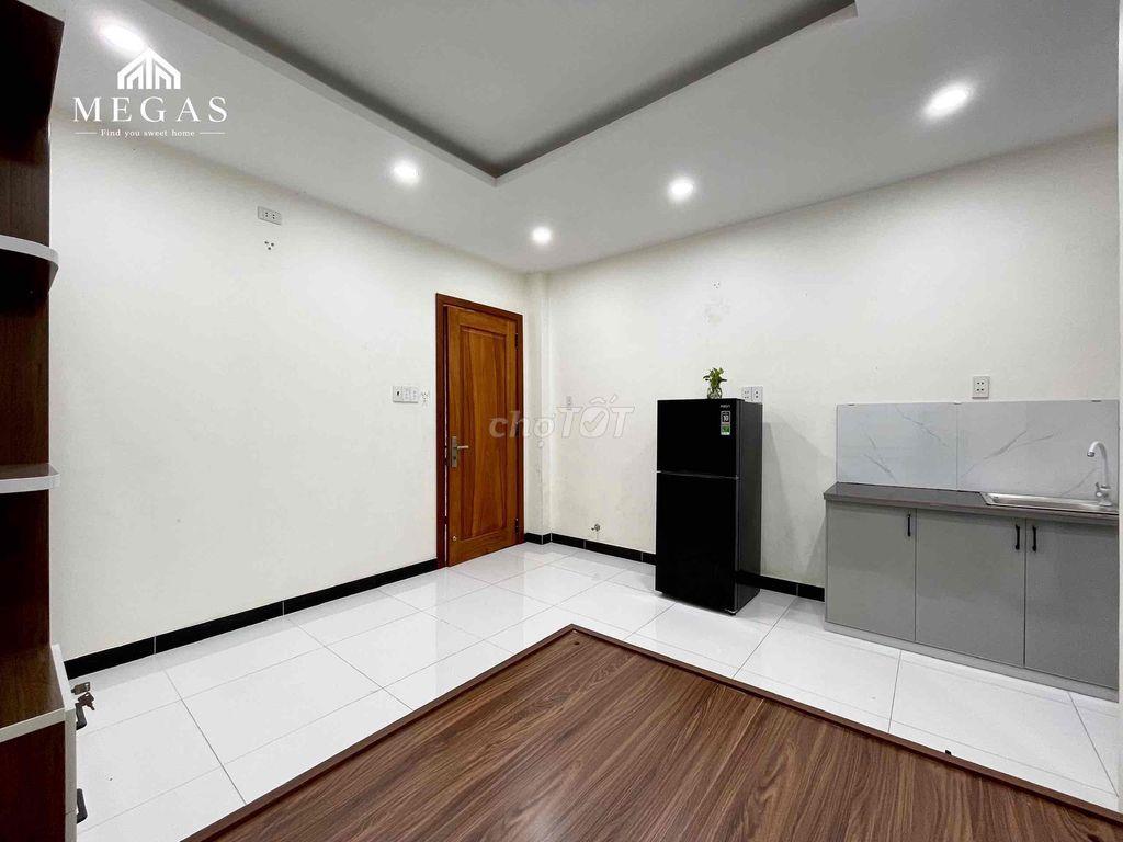 CĂN HỘ MỚI XÂY 30M2 _FULL NỘI THẤT THOÁNG MÁT NẰM NGAY ETOWN CỘNG HOÀ