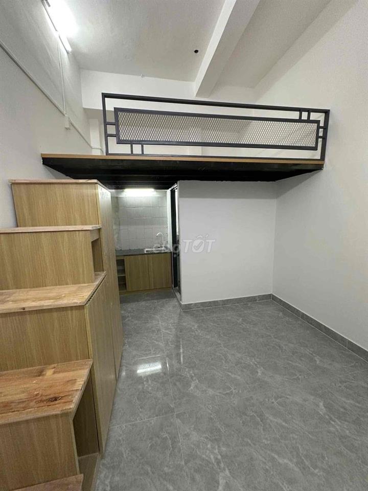 DUPLEX GÁC CAO 2M MỚI XÂY NẰM NGAY PHAN VĂN TRỊ