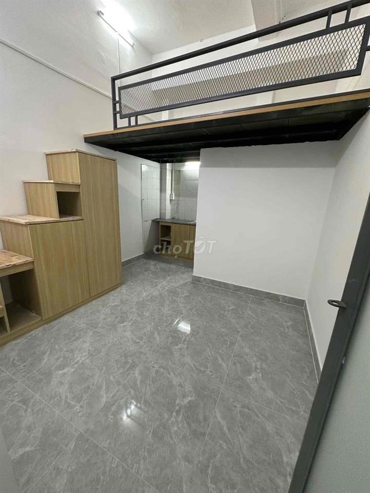 DUPLEX GÁC CAO 2M MỚI XÂY NẰM NGAY PHAN VĂN TRỊ