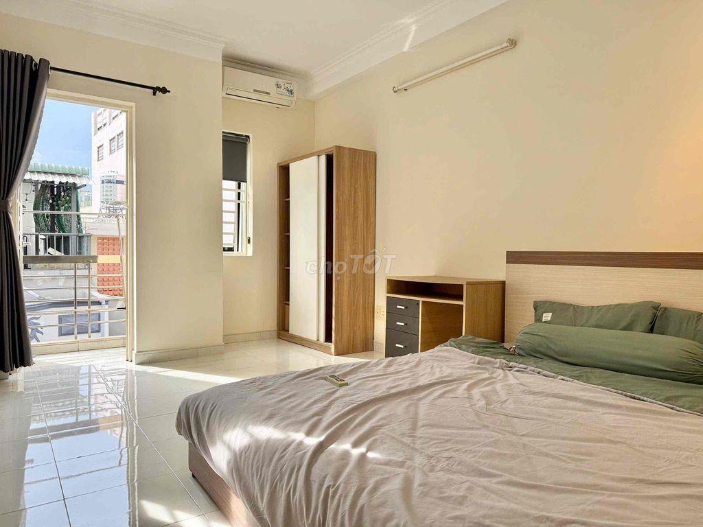 🐝 Căn Hộ Ban Công Tách Bếp-Full Nội Thất📍Gần Nguyễn Văn Trỗi