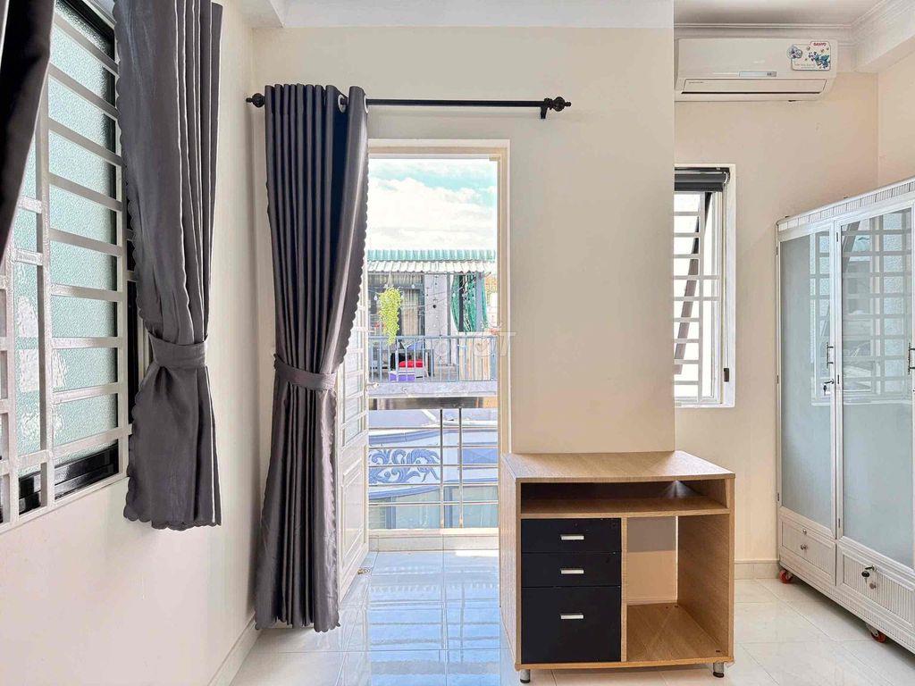 🐝 Căn Hộ Ban Công Tách Bếp-Full Nội Thất📍Gần Nguyễn Văn Trỗi