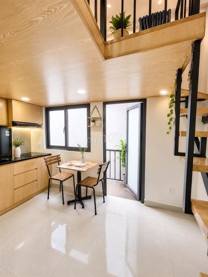 Cho Thuê Phòng Ban Công Có Gác Thoáng, Máy Giặt Riêng, Giờ giấc tự do