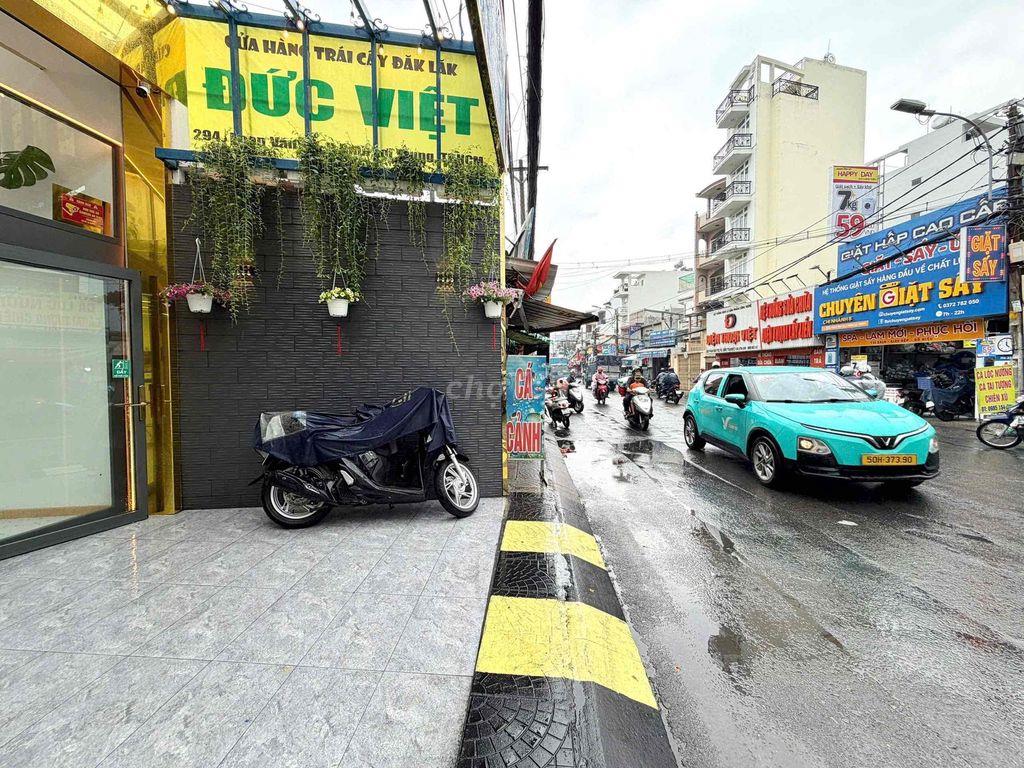 Em ơi, giá căn này đã về gần chạm đáy rồi. Để tăng sức hút cho khách,