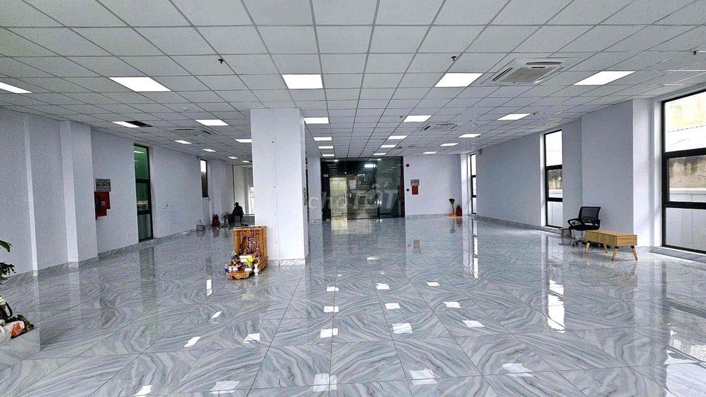Chính Chủ Cho Thuê MB K/D 15x20 Có Hầm Trên 50p CHDV Giá 36tr Ạ C2
