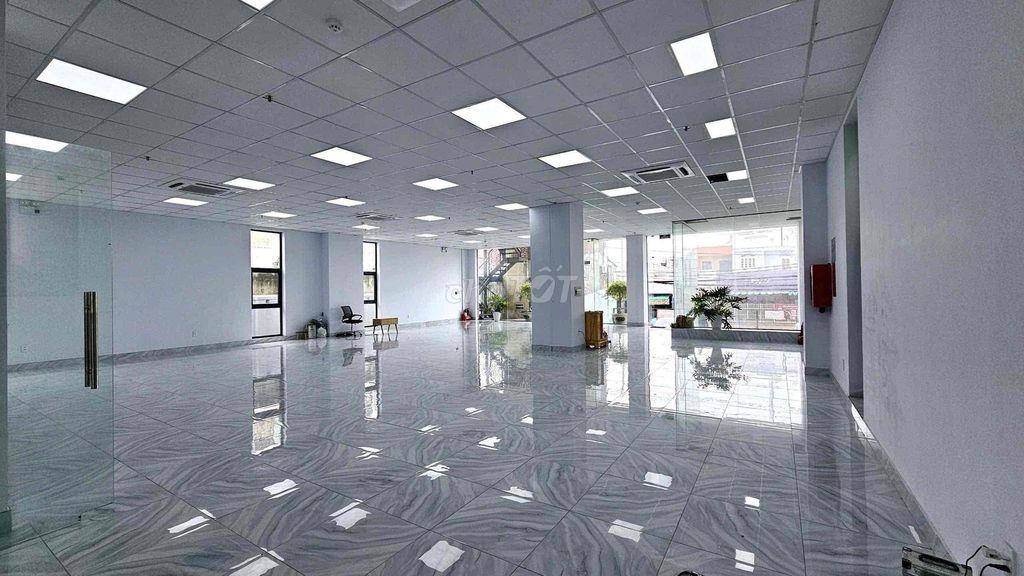 Chính Chủ Cho Thuê MB K/D 15x20 Có Hầm Trên 50p CHDV Giá 36tr Ạ C2