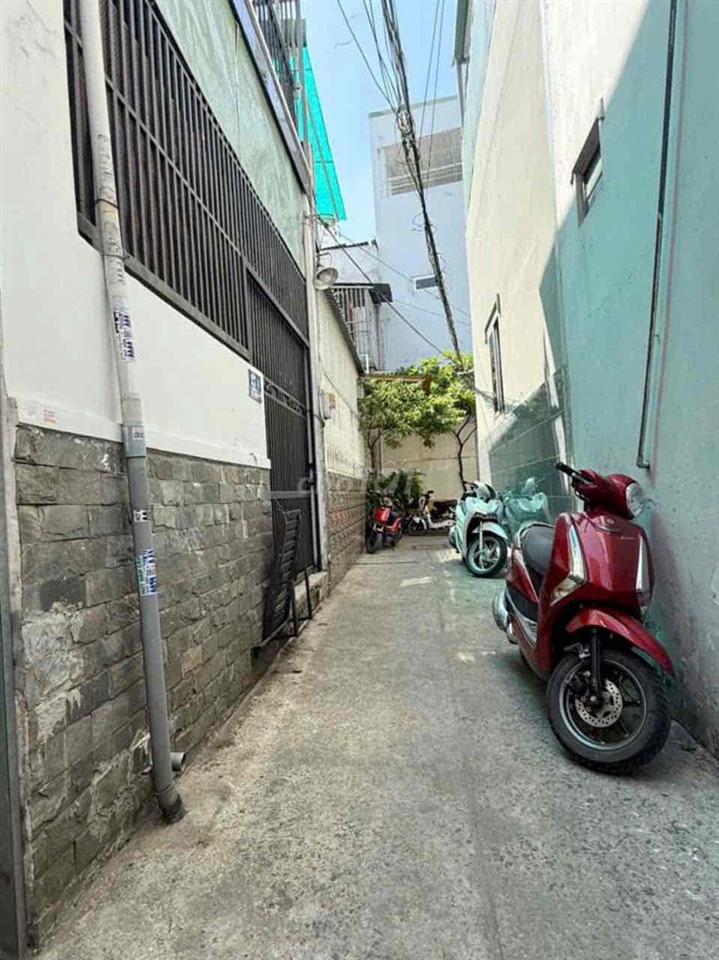 Bán nhà phạm văn chiêu phường an hội tây gò vấp DT ngang 5 dài 9.5 m h