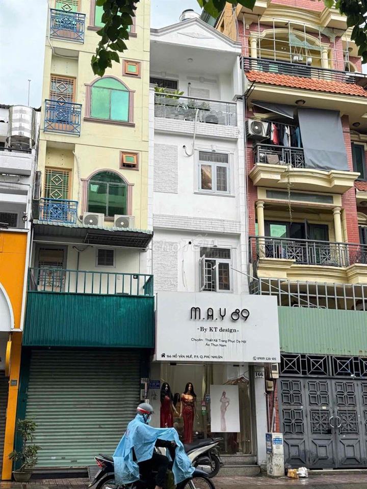 hơn 6 tỷ chốt được nhà MT hồ văn huê 4 tầng nha ae @All HĐT 20tr Ạ