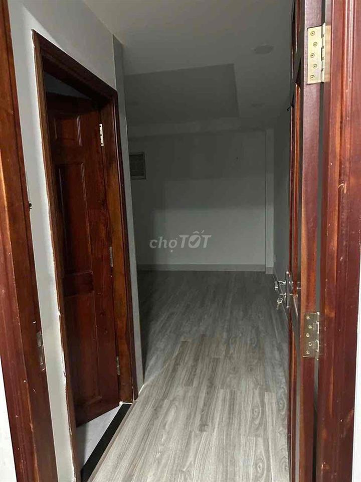 MB Kinh Doanh Hoàng Diệu Coa NT Đẹp Giá 11tr Không Ngù Lại Inbox Em Ạ