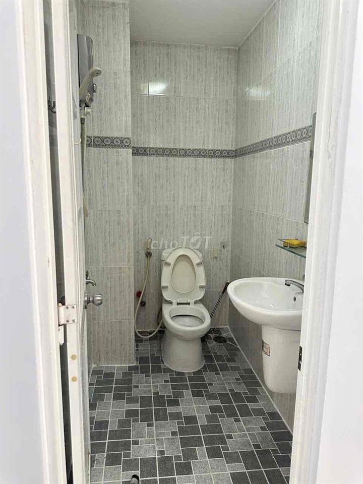 Có Phòng 4100 Bên 419/35A   CMT8 Rồi . P 25m  Ful  Nội Thất có Máy Giặ
