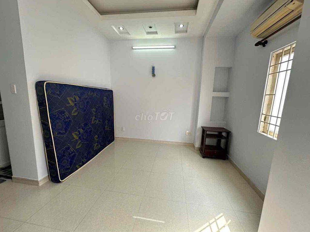 Có Phòng 4100 Bên 419/35A   CMT8 Rồi . P 25m  Ful  Nội Thất có Máy Giặ