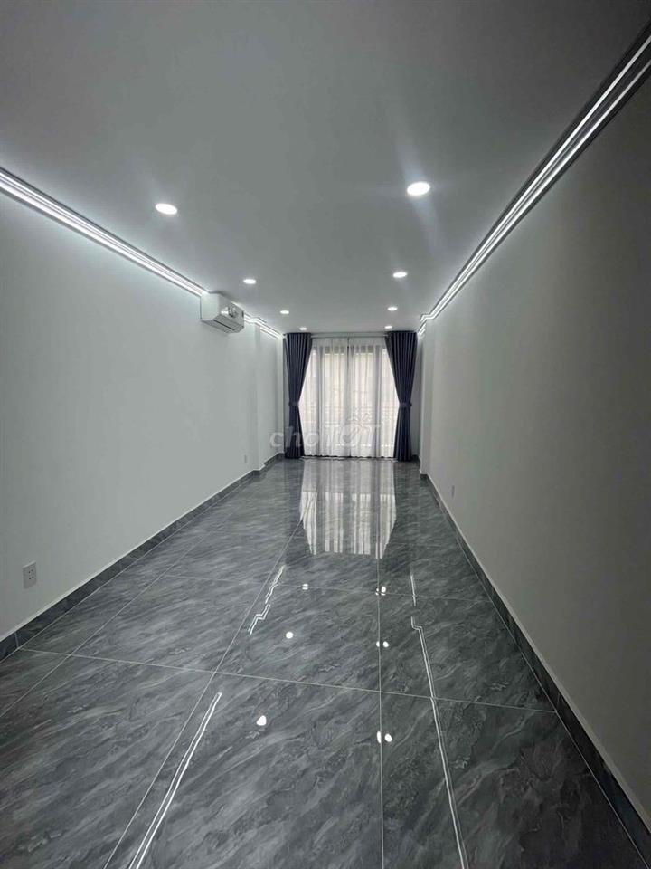 121 Đường số 3, Cư Xá Đô Thành, Quận 3 Diện tích: 3 x 11m Kết cấu: trệ